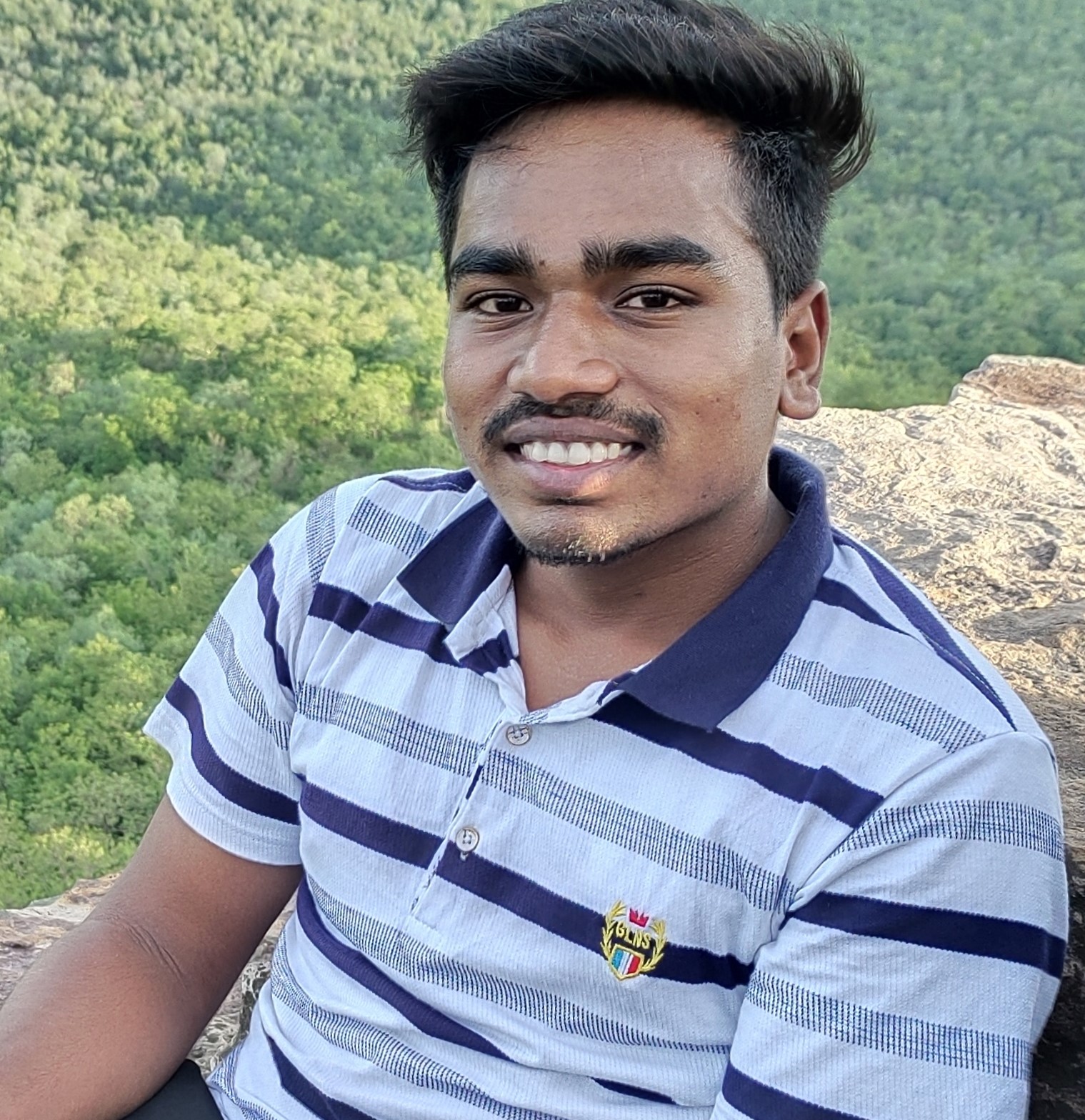 Pratik's photo